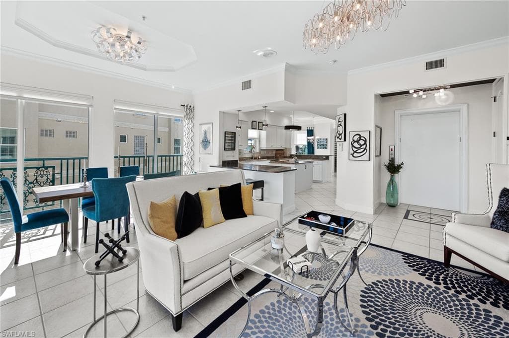 11160 Harbour Yacht CT B-9