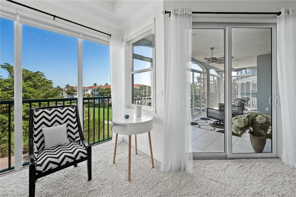 11160 Harbour Yacht CT B-19