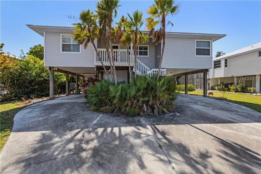 7947 Gabion CT, BOKEELIA FL 33922-30