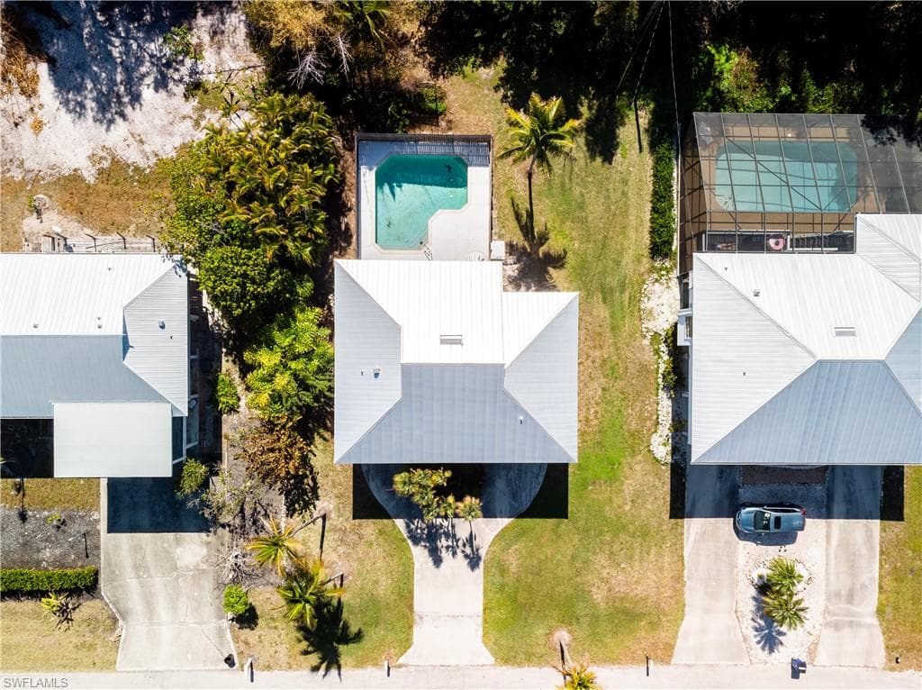 7947 Gabion CT, BOKEELIA FL 33922-3