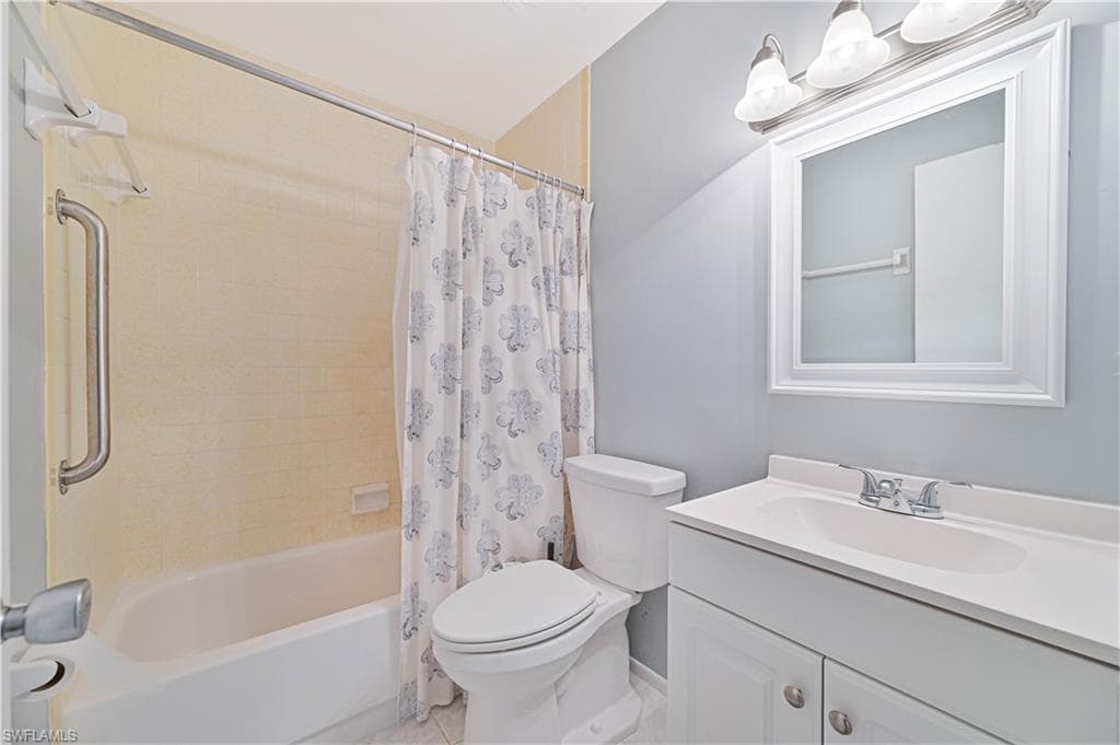 54 Laconia CT, FORT MYERS FL 33919-11