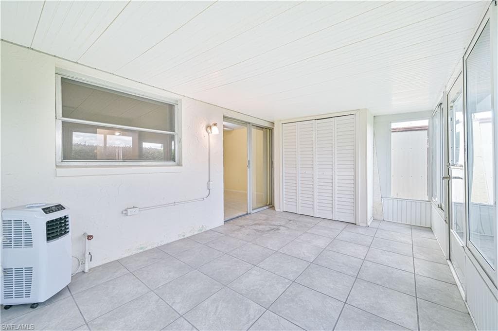 54 Laconia CT, FORT MYERS FL 33919-3