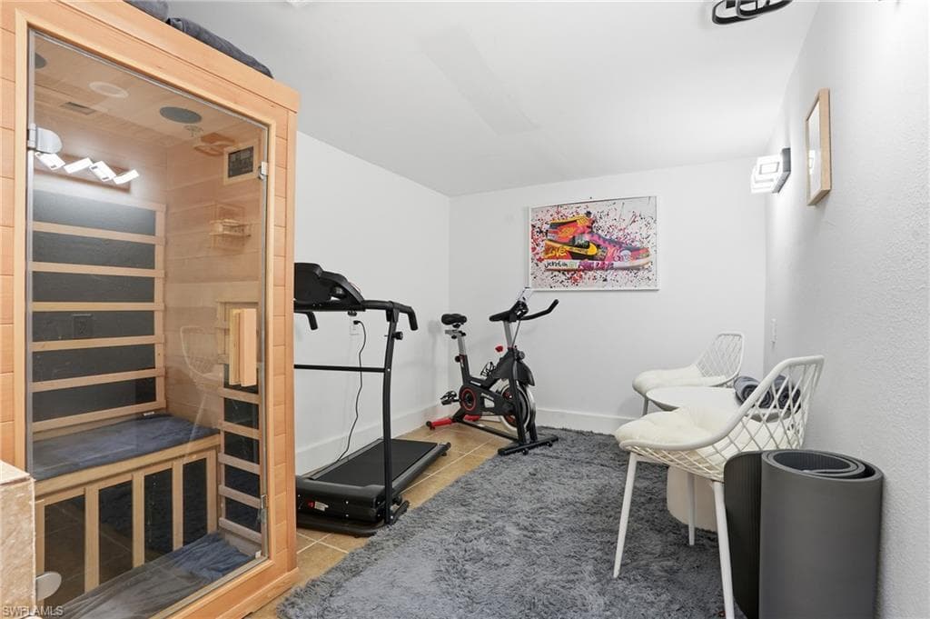 1205 Caloosa DR-31