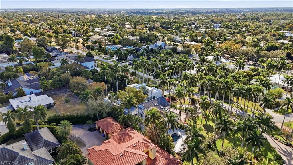 1205 Caloosa DR-44