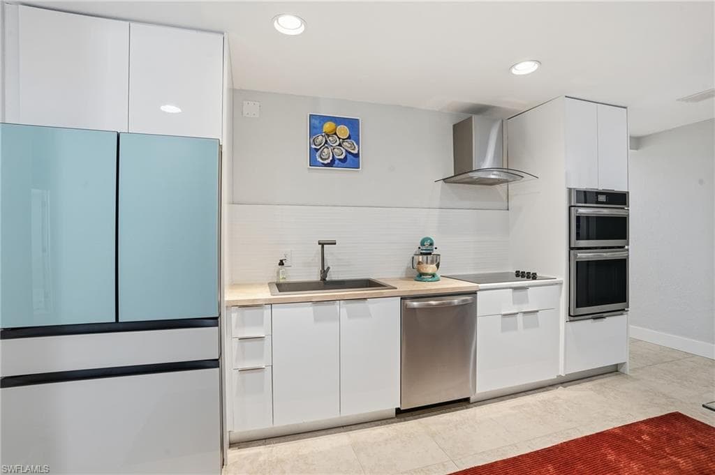 1205 Caloosa DR-24