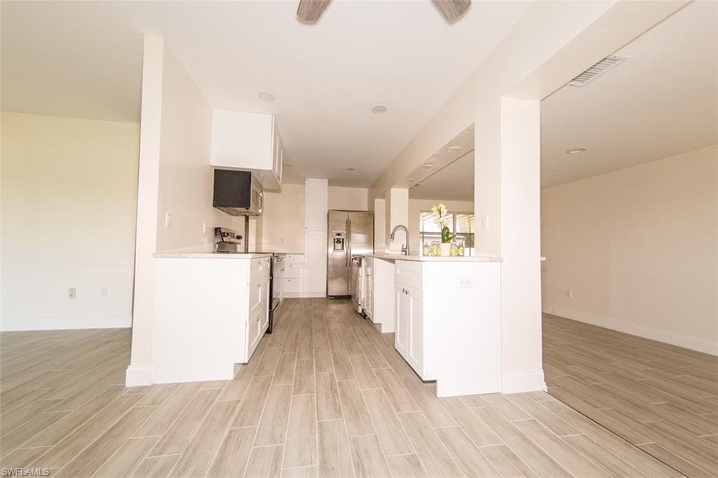 4330 Deleon ST, FORT MYERS FL 33901-8