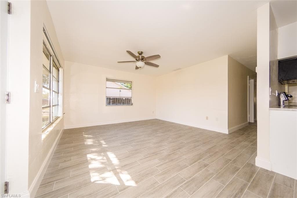 4330 Deleon ST, FORT MYERS FL 33901-7