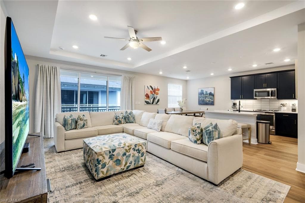 26331 Coco Cay CIR 203-5