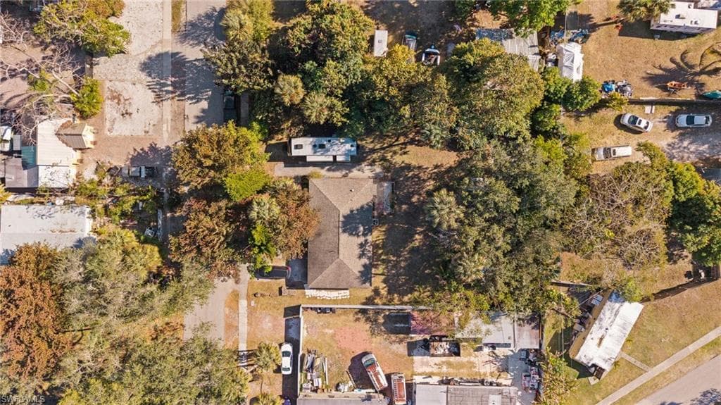 260 Delray AVE, FORT MYERS FL 33905-16