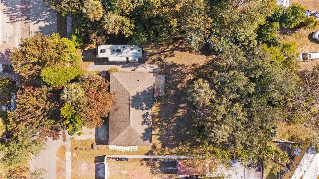 260 Delray AVE, FORT MYERS FL 33905-23