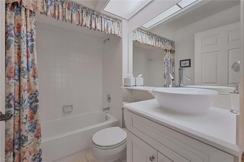 13221 Sherburne CIR 601-11