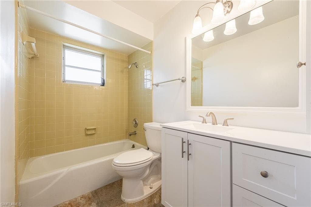 15637 Omai CT, FORT MYERS FL 33908-26