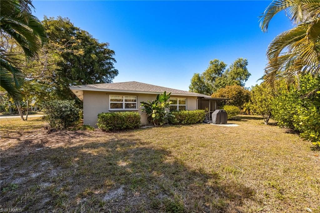 15637 Omai CT, FORT MYERS FL 33908-29