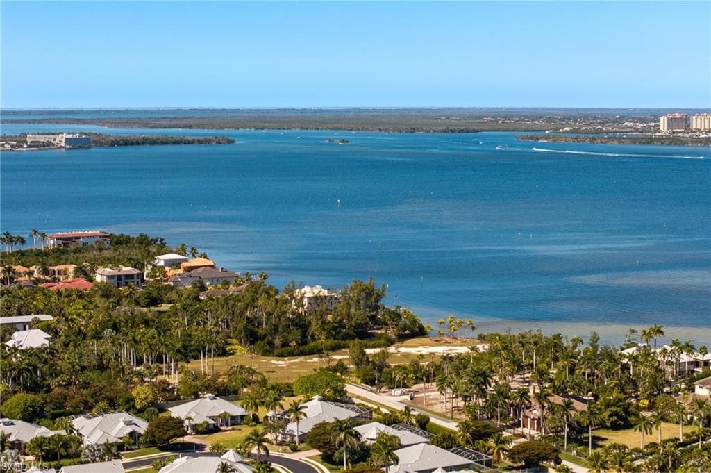 15637 Omai CT, FORT MYERS FL 33908-37