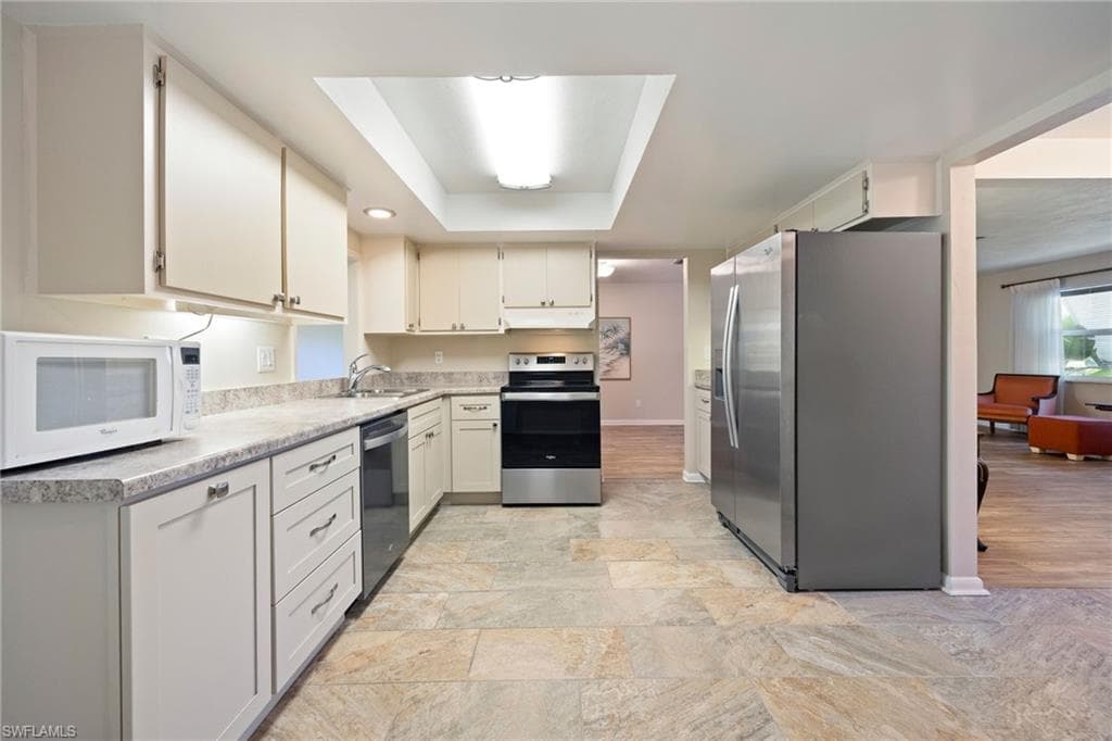 15637 Omai CT, FORT MYERS FL 33908-13