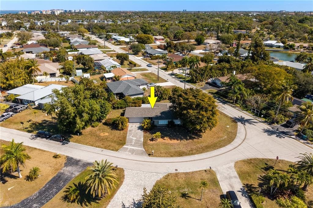 15637 Omai CT, FORT MYERS FL 33908-30