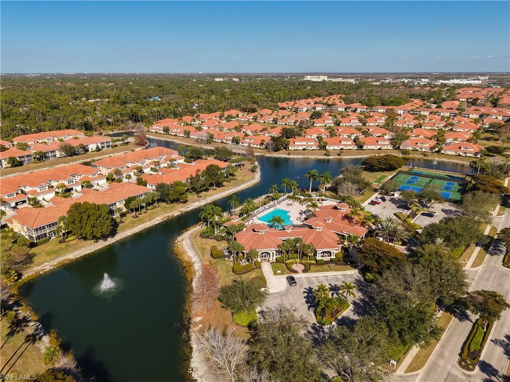 5710 Kensington LOOP-40