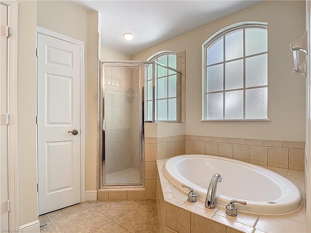 5710 Kensington LOOP-25
