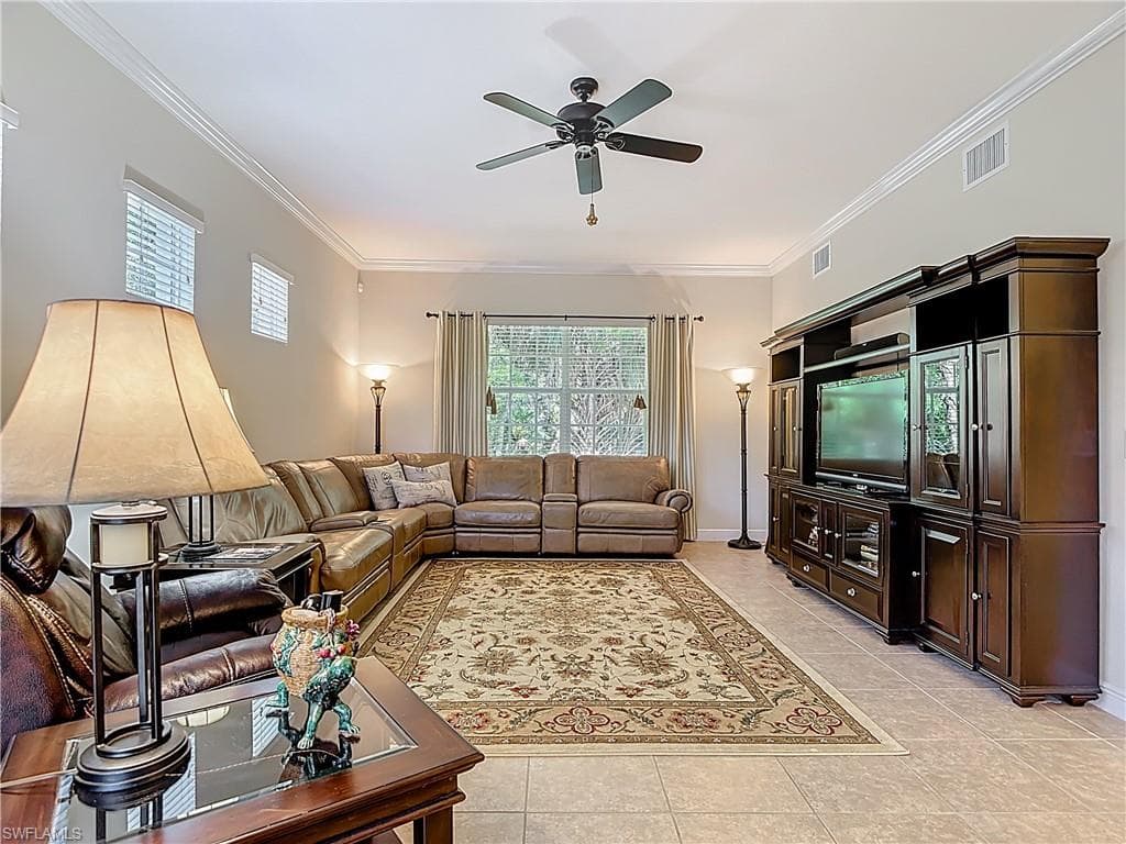 5710 Kensington LOOP-6
