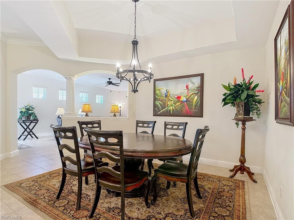 5710 Kensington LOOP-9