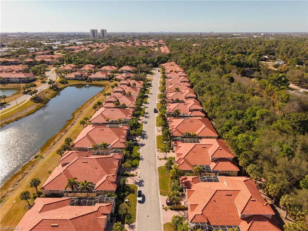 5710 Kensington LOOP-39