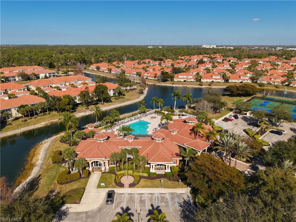 5710 Kensington LOOP-43