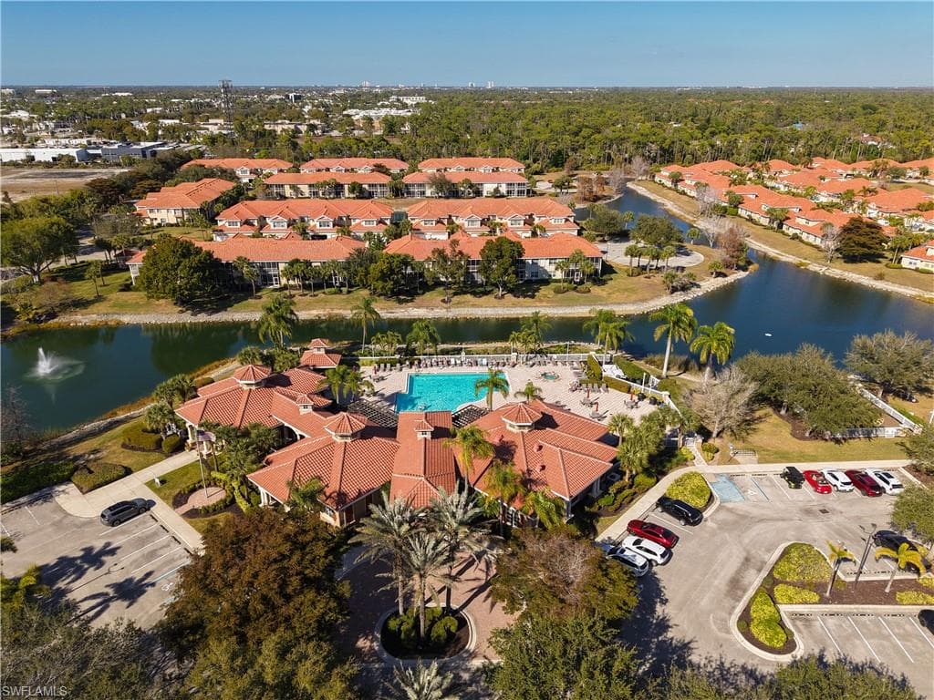5710 Kensington LOOP-42