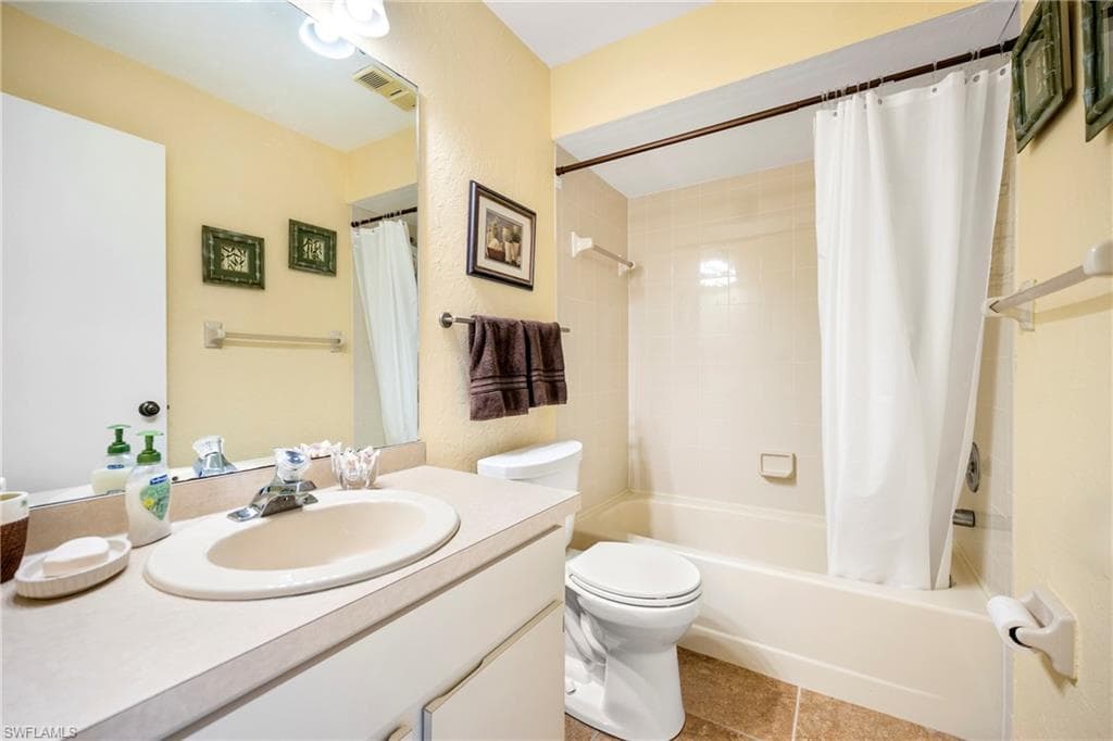 11170 Caravel CIR # 310, FORT MYERS FL 33908-15