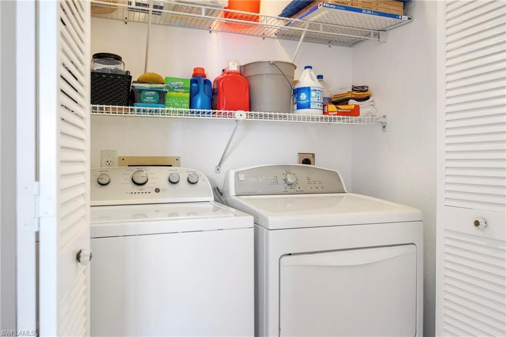 11170 Caravel CIR # 310, FORT MYERS FL 33908-29