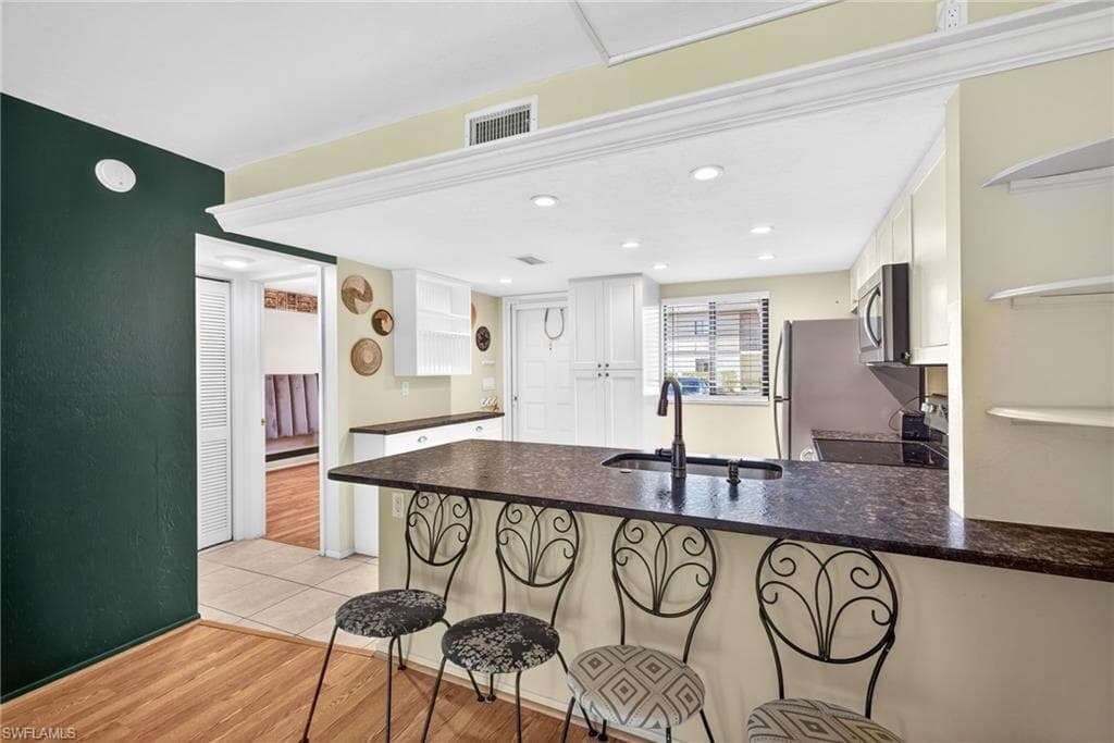 1251 Barrett RD # 702, NORTH FORT MYERS FL 33903-6