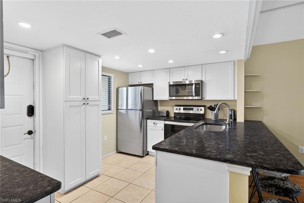 1251 Barrett RD # 702, NORTH FORT MYERS FL 33903-2