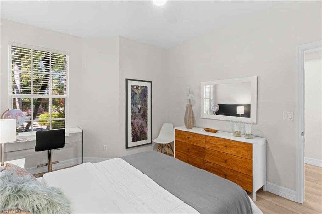 1960 Willow Bend CIR # 102, NAPLES FL 34109-23