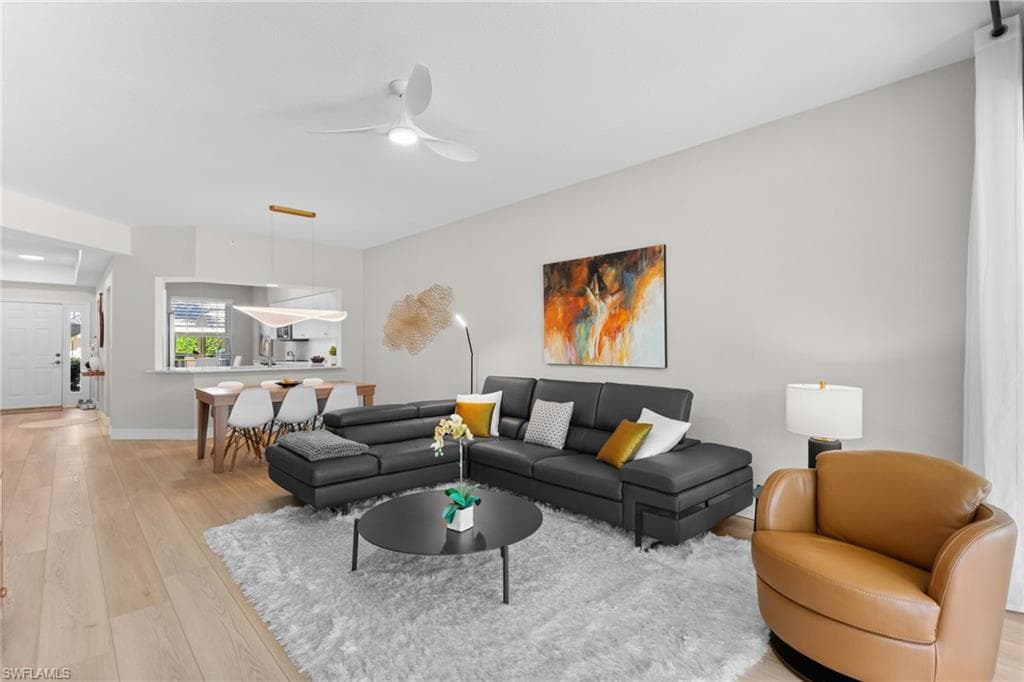 1960 Willow Bend CIR # 102, NAPLES FL 34109-14