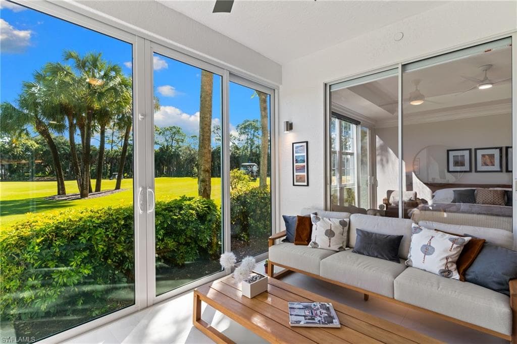 1960 Willow Bend CIR # 102, NAPLES FL 34109-28