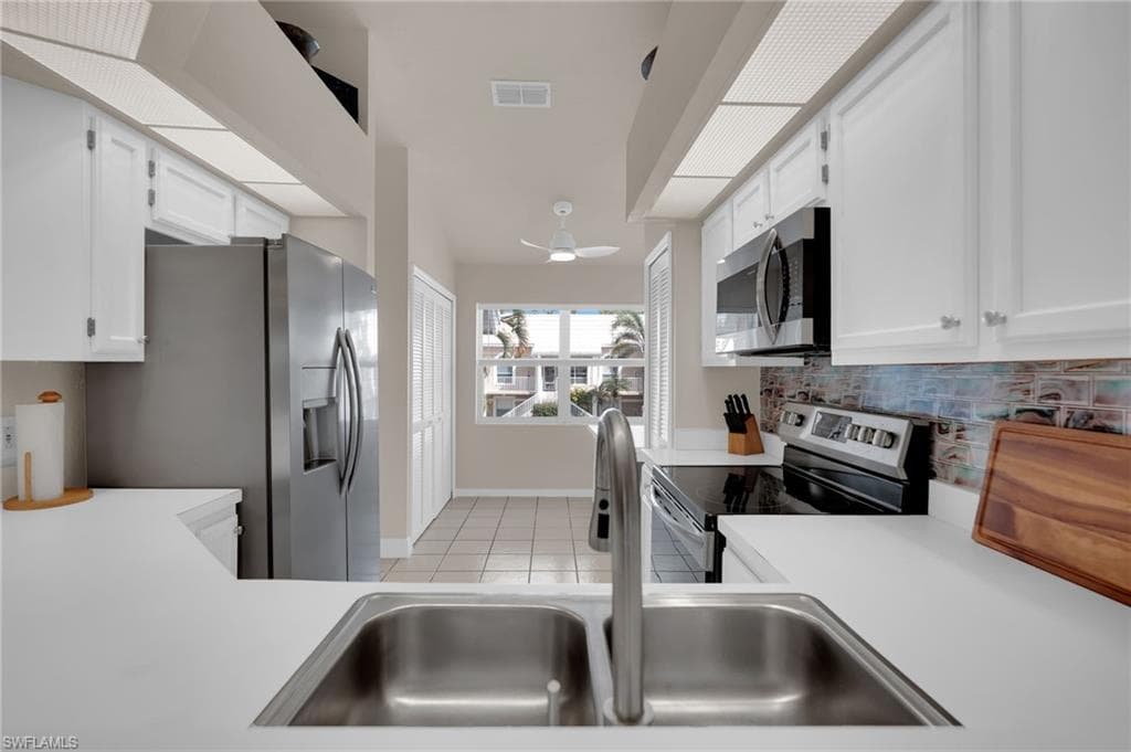 3921 Leeward Passage CT # 203, BONITA SPRINGS FL 34134-7