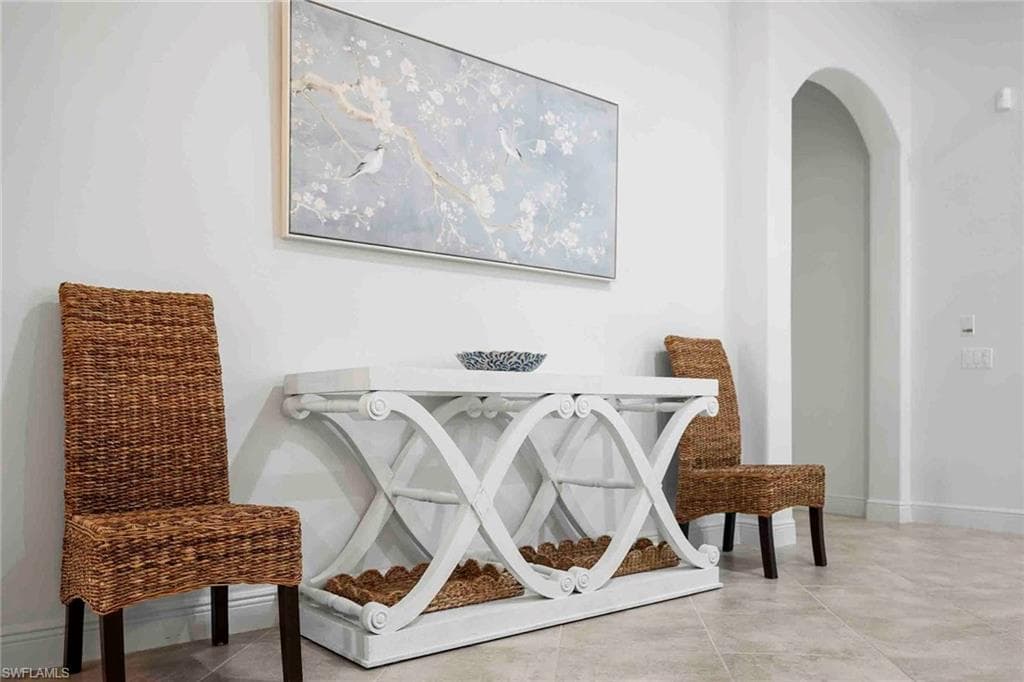 28540 Calabria CT 102-43