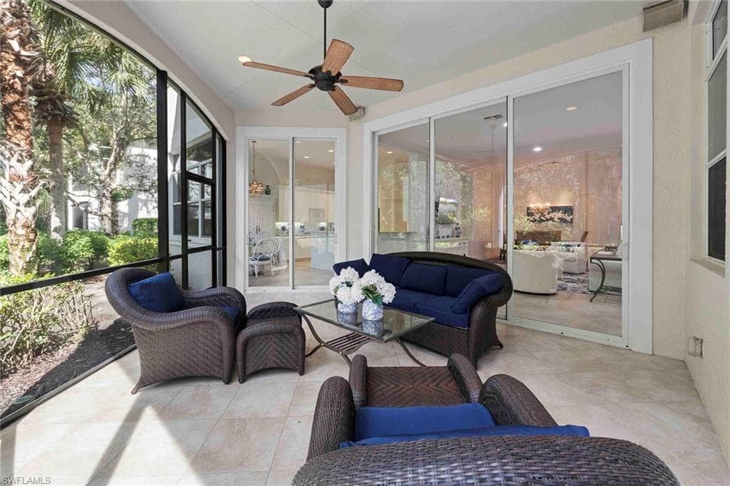 28540 Calabria CT 102-48