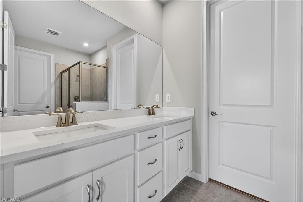 6743 Good Life Street, FORT MYERS FL 33966-17