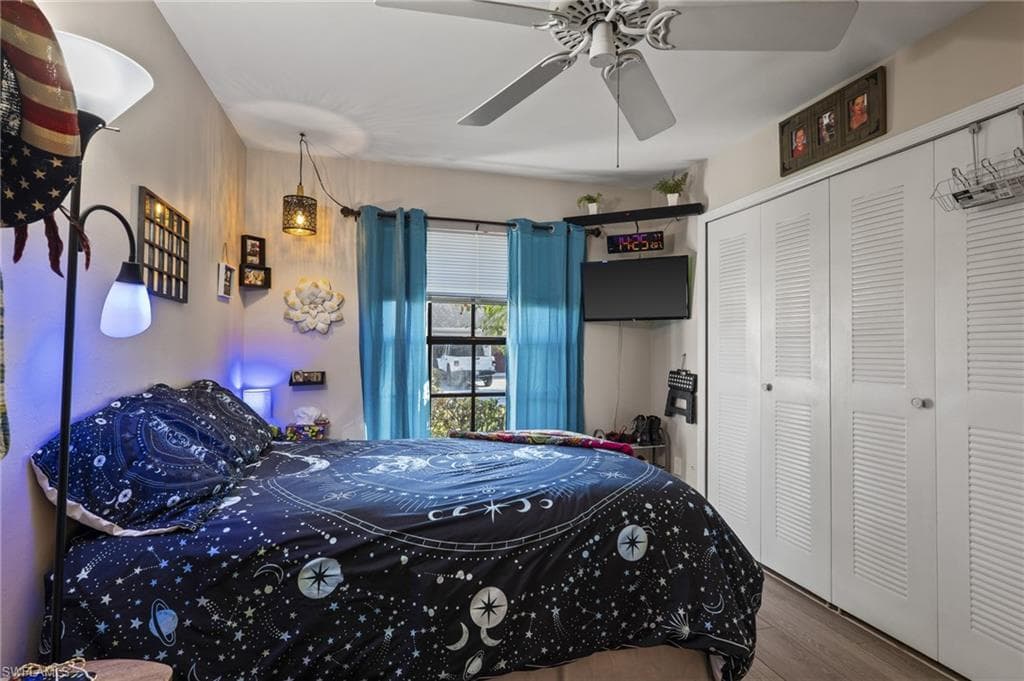 5521 Longleaf DR-15