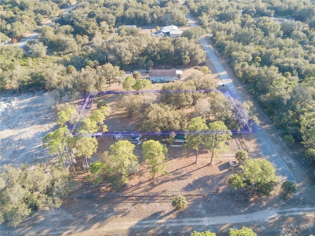 2318 Abbott AVE, ALVA FL 33920-4