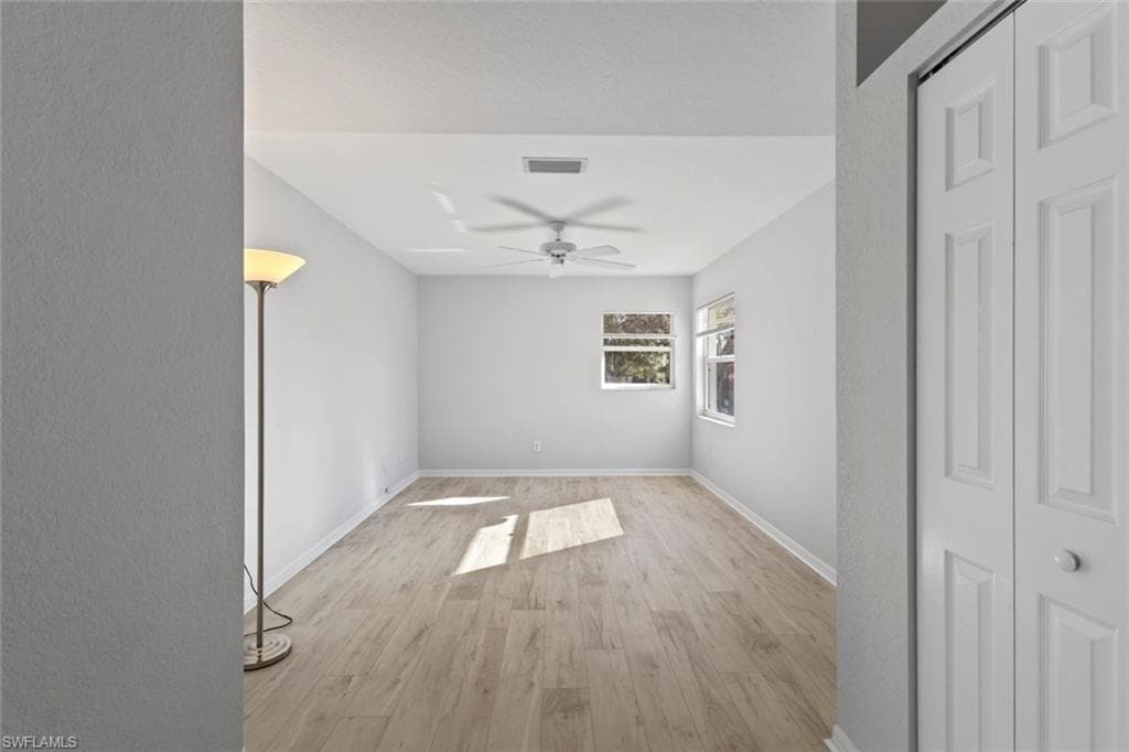 5350 Andover DR # 202, NAPLES FL 34110-15