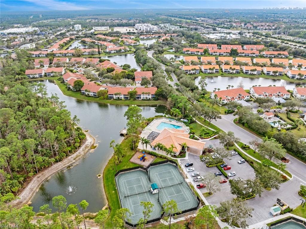 5350 Andover DR # 202, NAPLES FL 34110-32