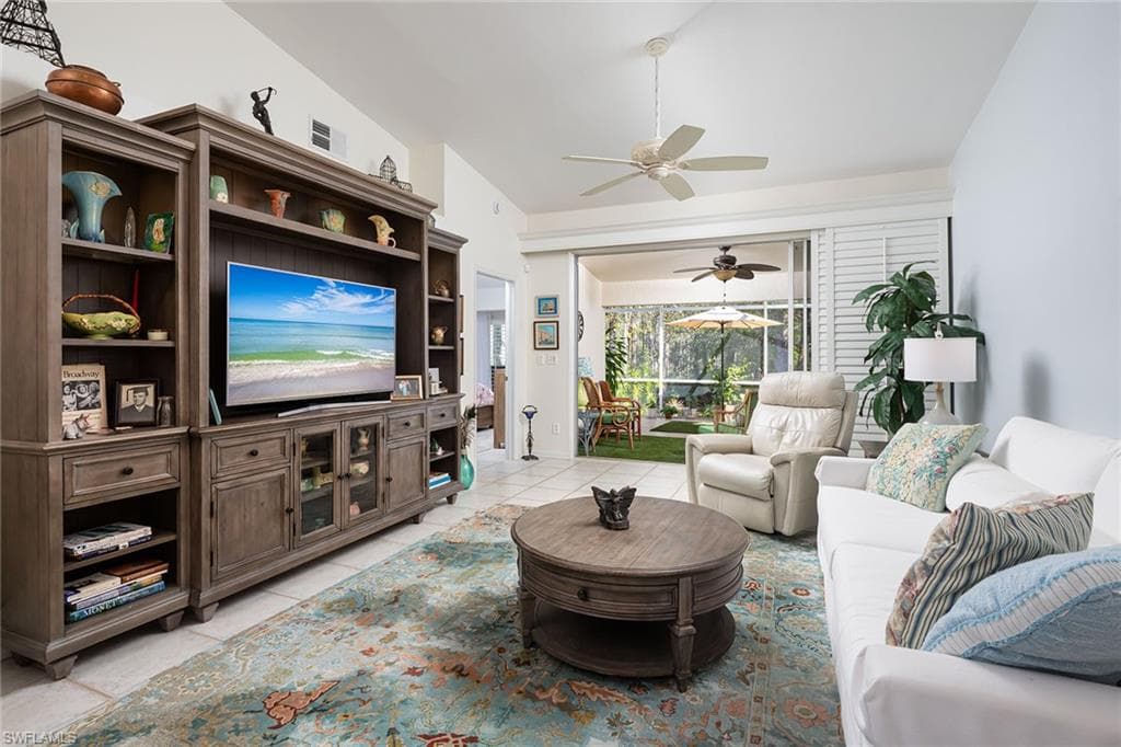 8069 San Vista CIR, NAPLES FL 34109-1