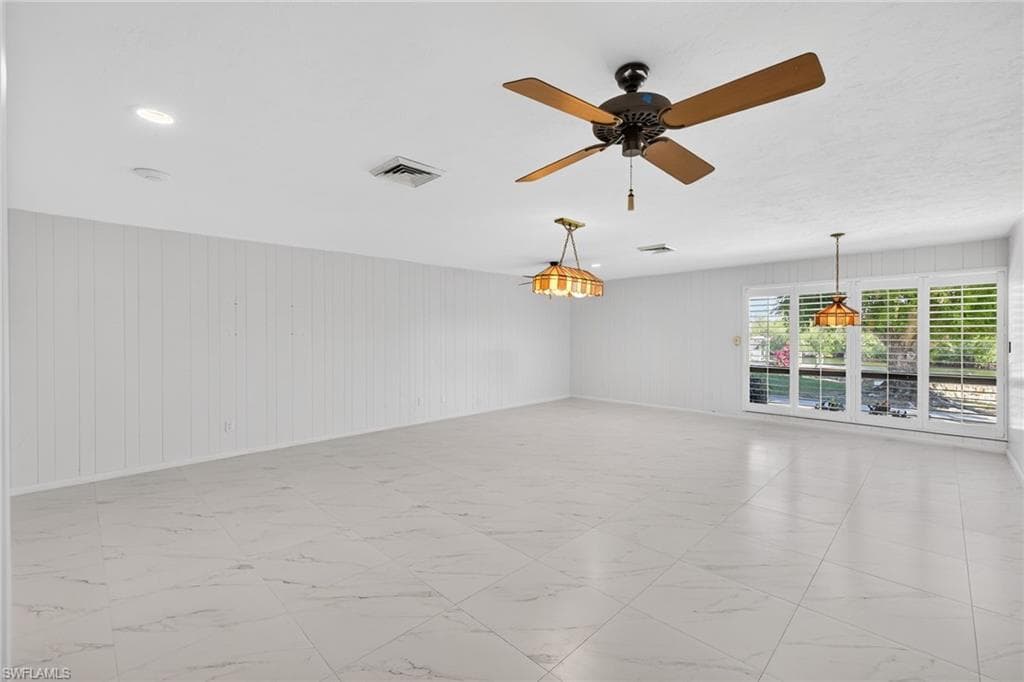 6824 Danah CT-21