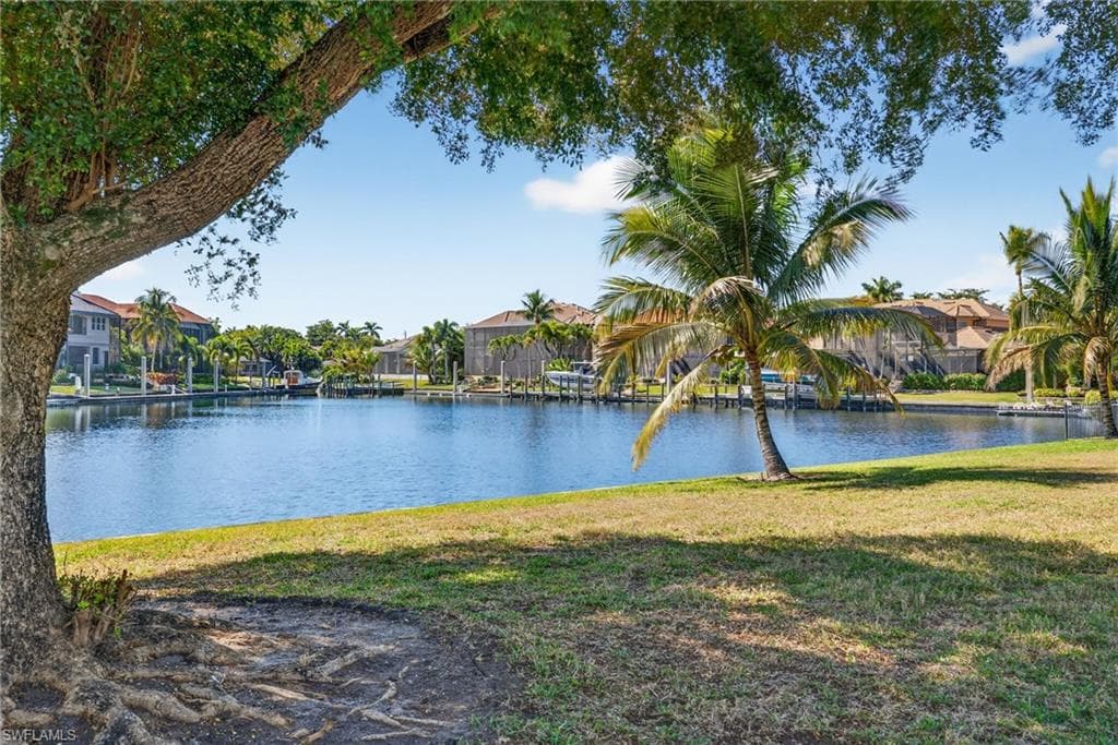 6824 Danah CT-4
