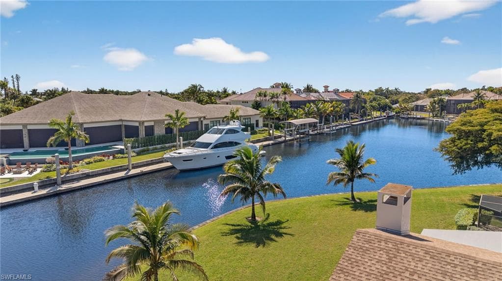 6824 Danah CT-33