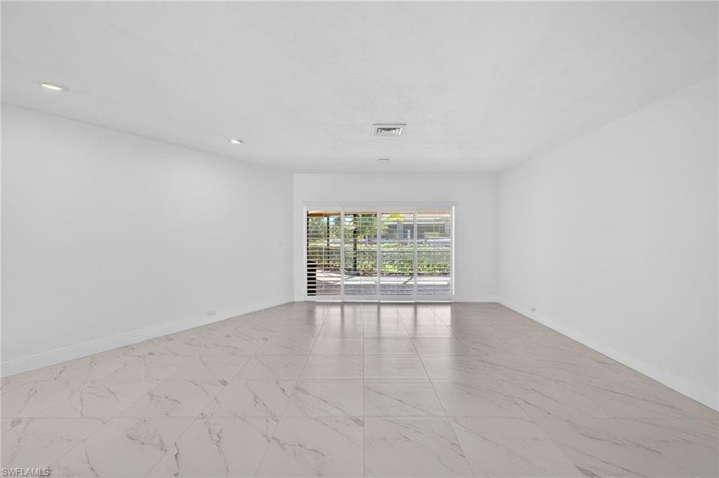 6824 Danah CT-13