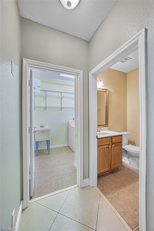 8306 Sumner AVE-25