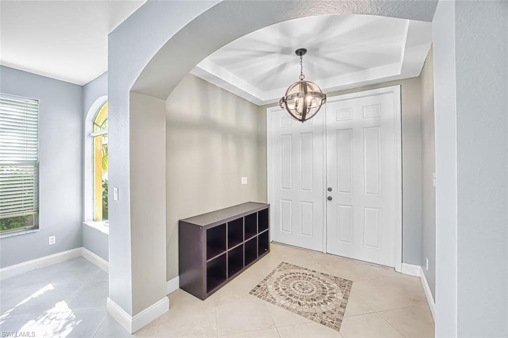 8306 Sumner AVE-6