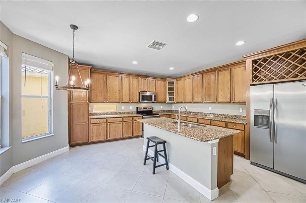 8306 Sumner AVE-13